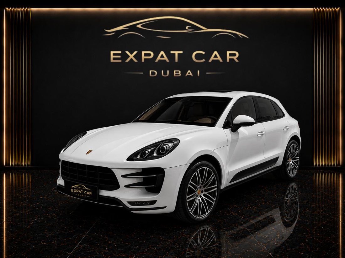 Porsche Macan livrée par Expat Car Dubai